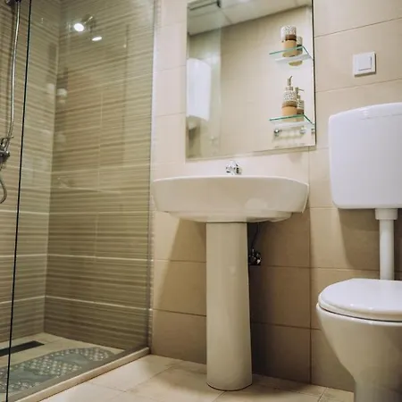Sana Apartments Охрид Екстериор снимка