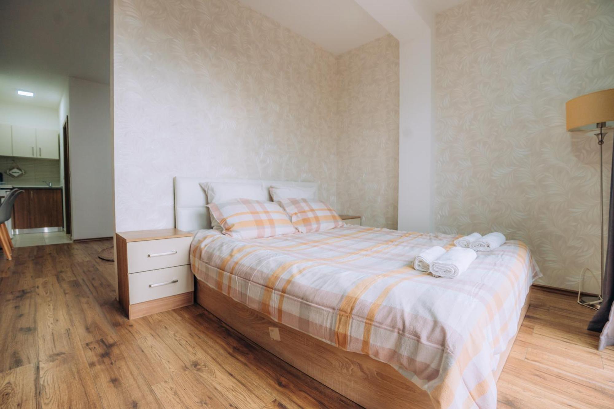 Apartament Sana *